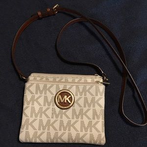 Michael Kors crossbody